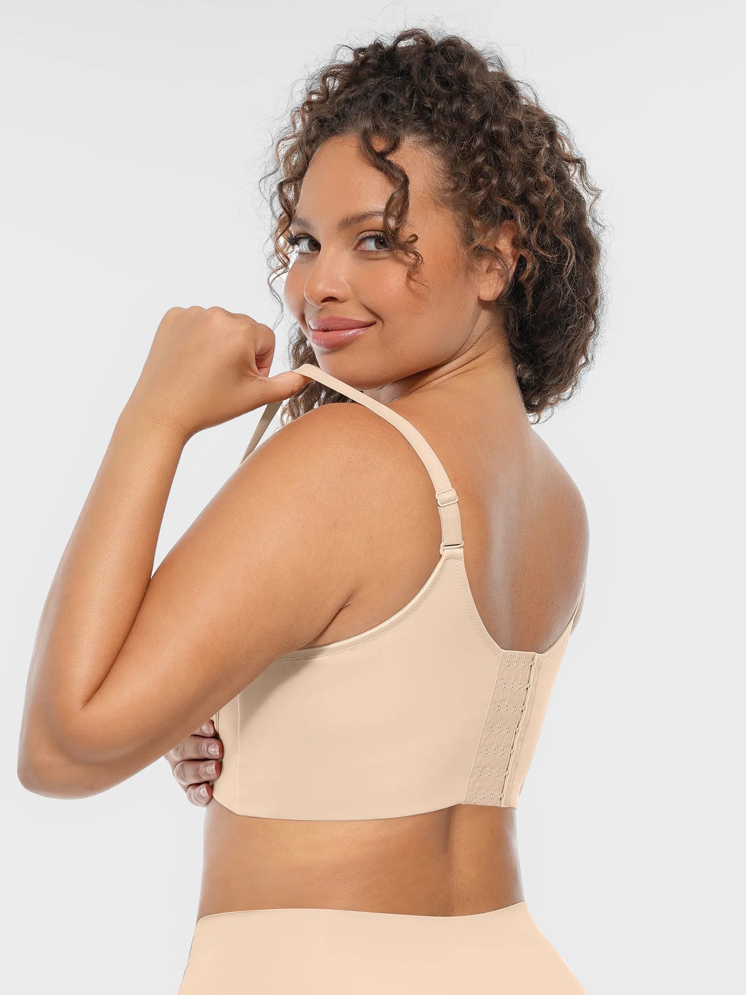 Feelingirl Full-Support Underwire Push-Up Bra