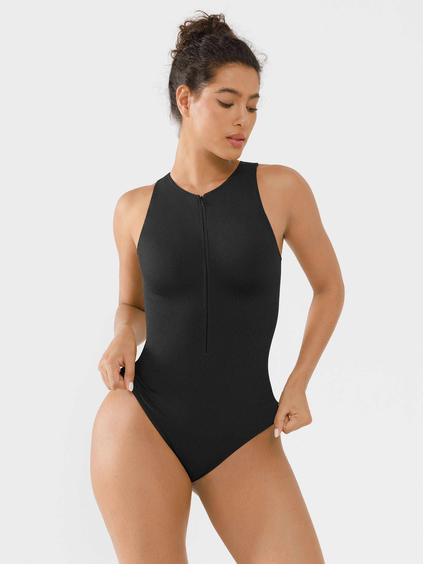 Divinegirl Ribbed Seamless Bodysuit with Crew Neck and Invisible Zip