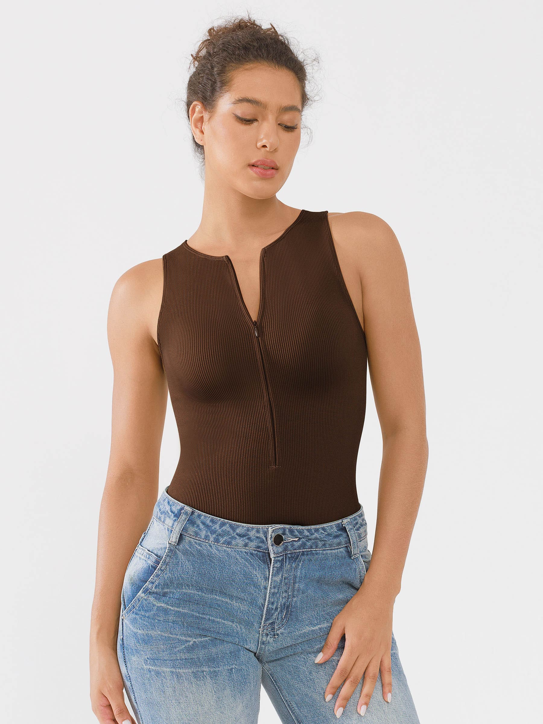 Divinegirl Ribbed Seamless Bodysuit with Crew Neck and Invisible Zip